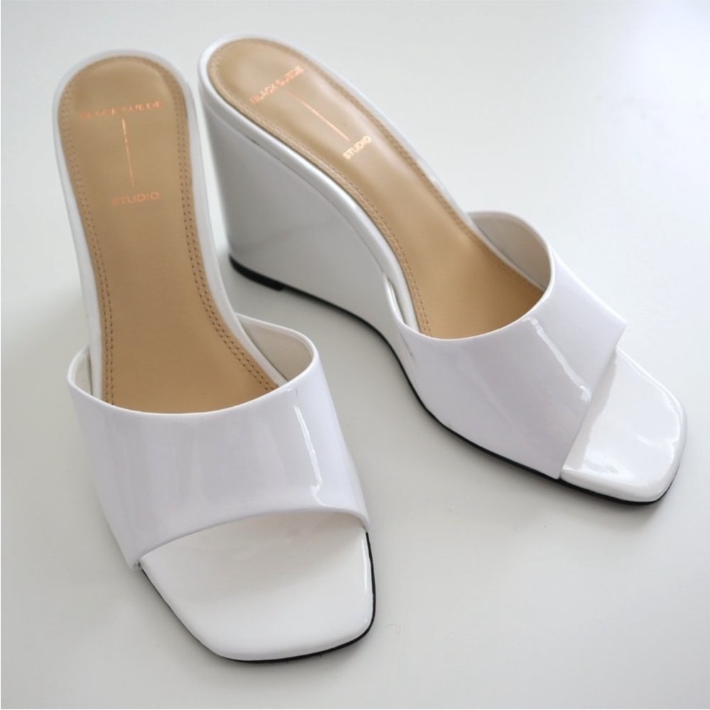 Black Suede Studio Paola White Patent Leather Wedge Sandals | 8.5